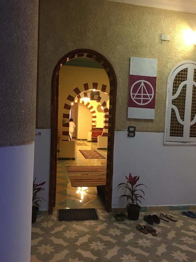 فندق Luxor Light Retreat المظهر الخارجي الصورة