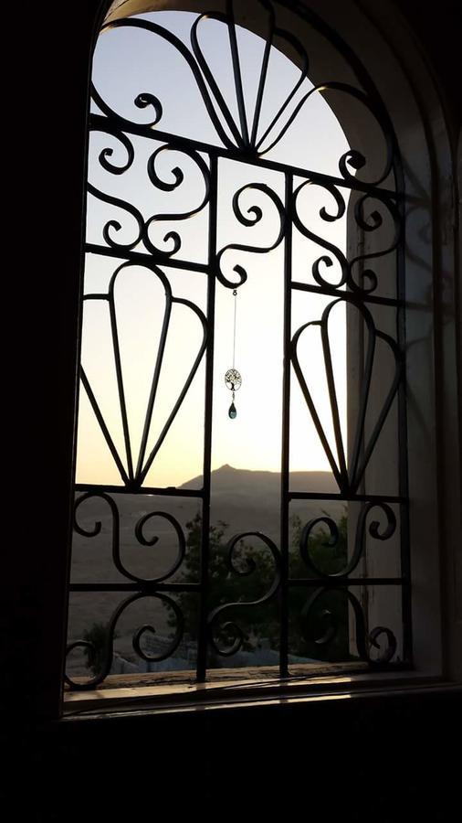 فندق Luxor Light Retreat المظهر الخارجي الصورة